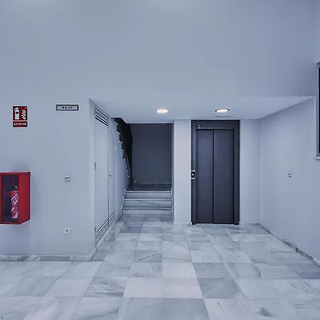 La Terraza De Lulu Little