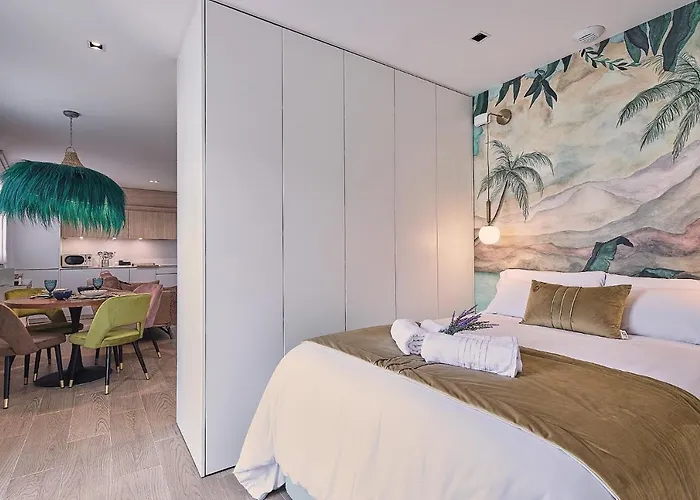 La Terraza De Lulu Little *