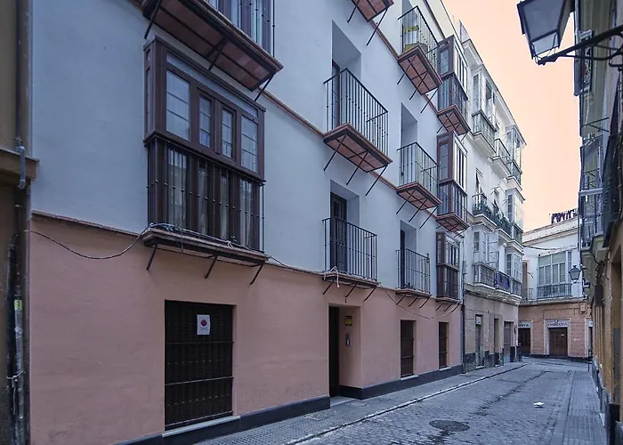 La Terraza De Lulu Little * 加的斯